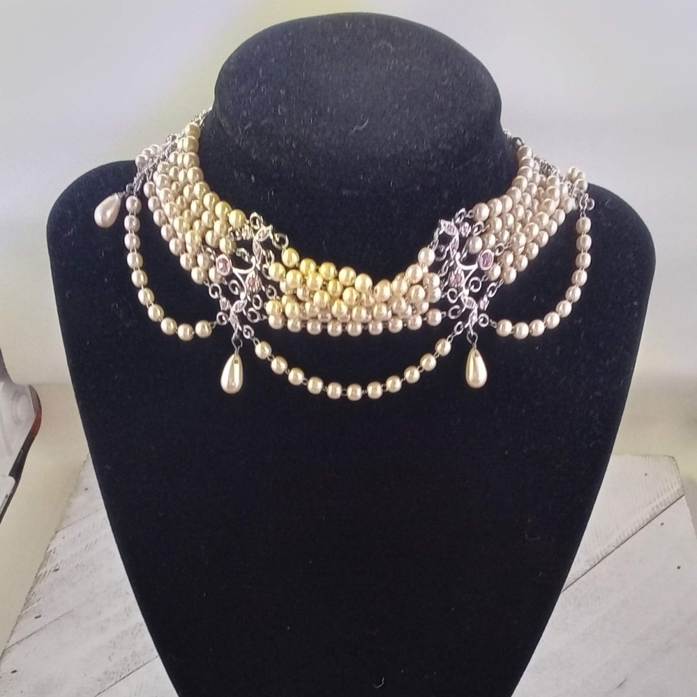 Faux Pearl Adjustable Choker with Pink Crystal Accents